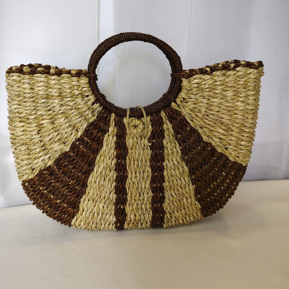Handwoven Straw Tote Bag Boho Raffia Woven Ring Handle Beach Market Bag